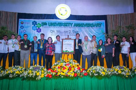 DA, ACPC unveil two loan programs for the youth.